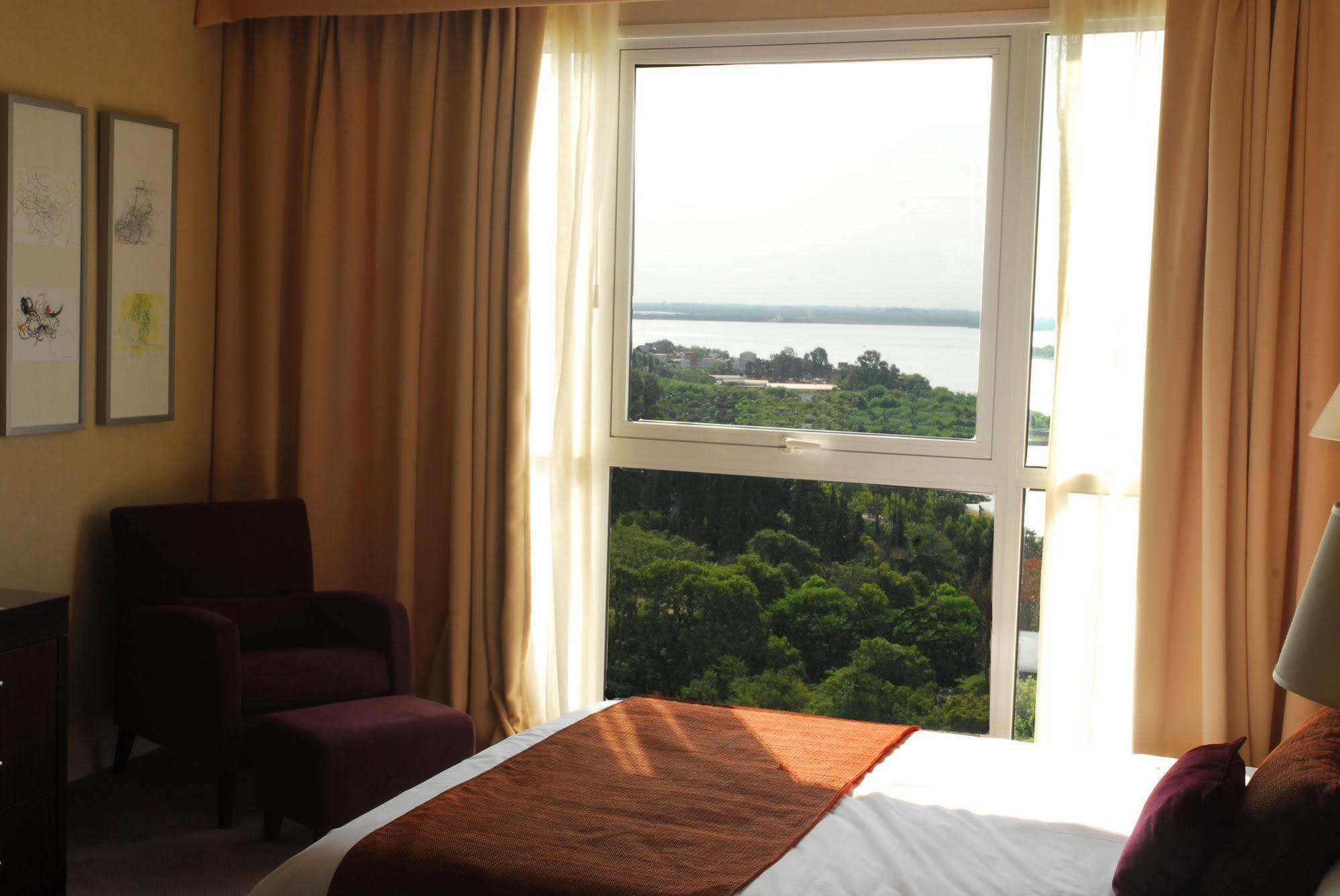 马约拉斯格广场豪生度假赌场酒店 巴拉那 外观 照片 A room at the hotel