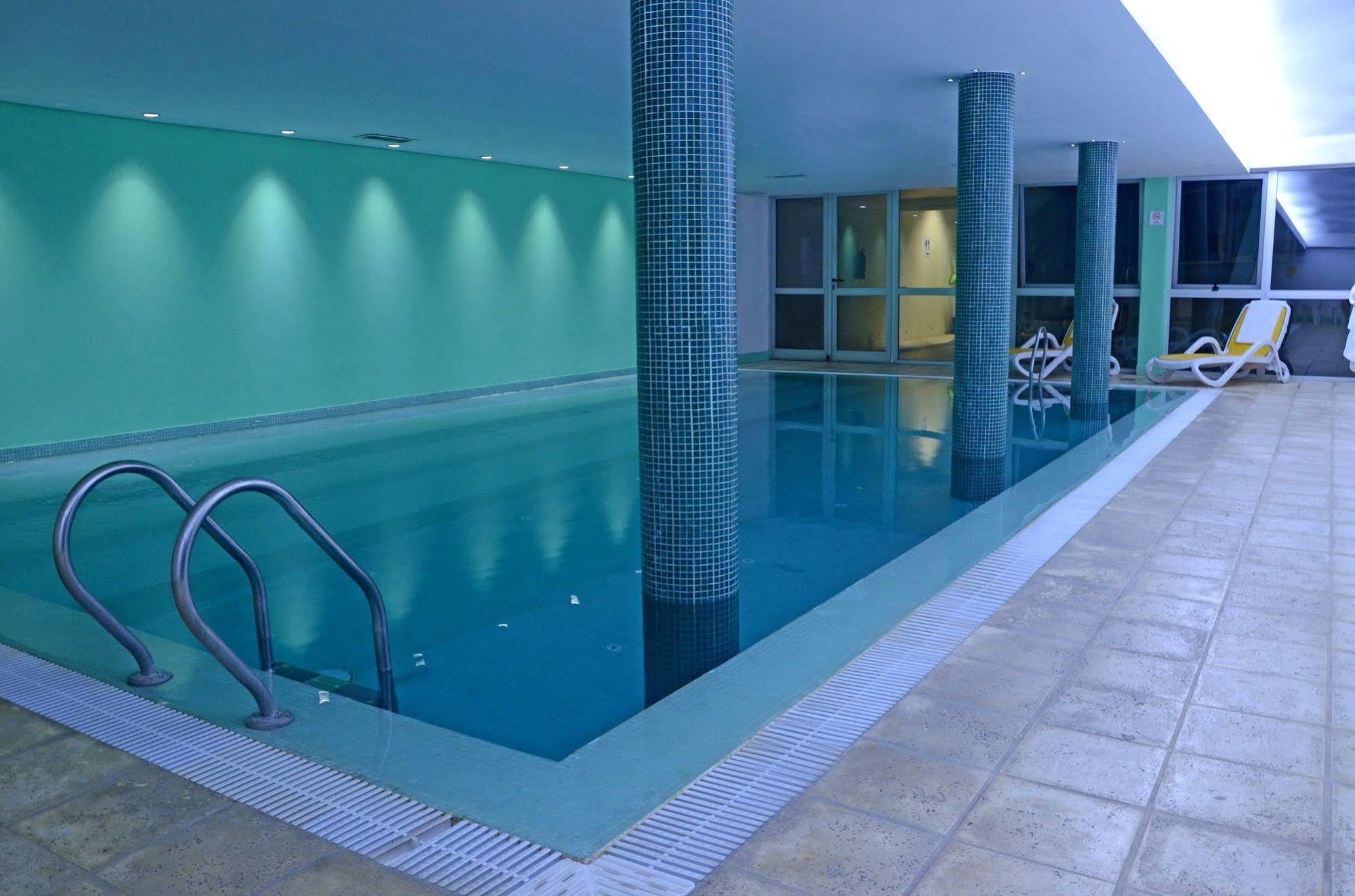 马约拉斯格广场豪生度假赌场酒店 巴拉那 外观 照片 Swimming pool