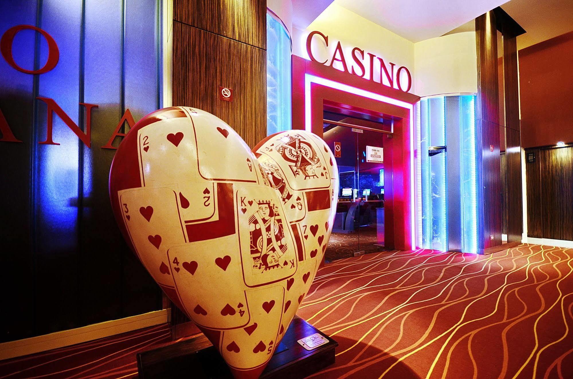 马约拉斯格广场豪生度假赌场酒店 巴拉那 外观 照片 Casino